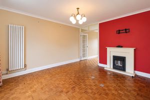Lounge- click for photo gallery